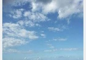 آسمانی نیمه ابری همراه با مه رقیق