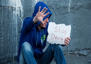 آمار هشدار برانگیز تلفات ناشی از خودکشی و مصرف الکل و مواد مخدر در آمریکا