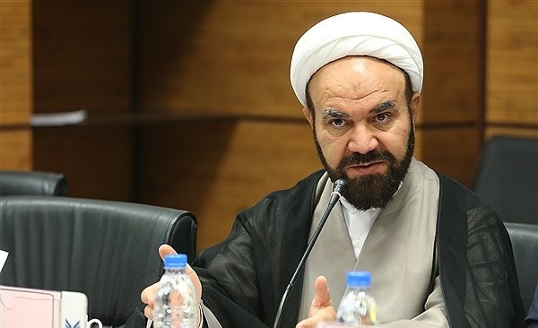 نسل جوان امروز به دنبال شخصیت&zwnj;هایی مانند امام (ره) است