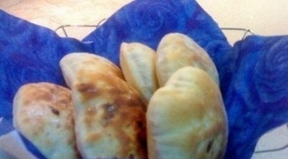 طرز تهیه&zwnj; نان هندی با پنیر چدار