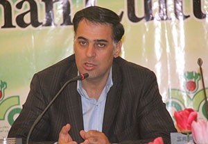 بازی روز گذشته یکی از زیباترین بازی های این تیم بود/ ذوب آهن راهش را درست می رود/ نگران فشردگی مسابقات هستم/ چک&zwnj;های استقلال هنوز پاس نشده است