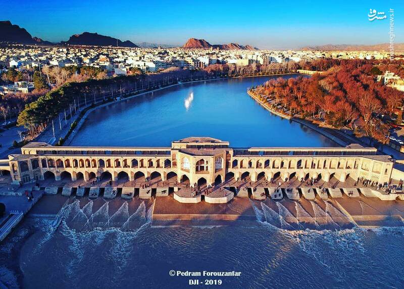 پل خواجو از نمای دیگر + تصویر