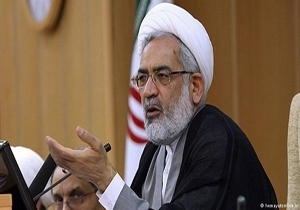 ماجرای تخلفاتی که کمر درختان اهواز را شکاند تا فارس میزبان گردشگران نوروزی+ فیلم