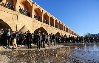 بازگشایی نوروزی زاینده‌رود با درنظر گرفتن تعهدات به کشاورزان انجام می‌شود