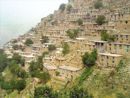 شهرستانی از استان مرکزی که ماسوله را در خود جای داده