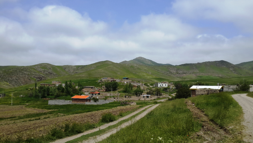 تنهای روستای ایرانی که مردمش به زبان لاتین مینویسند +عکس تنهای روستای ایرانی که مردمش به زبان لاتین مینویسند +عکس