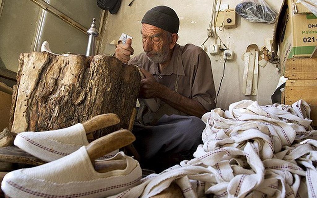 شهرستانی از استان مرکزی که ماسوله را در خود جای داده