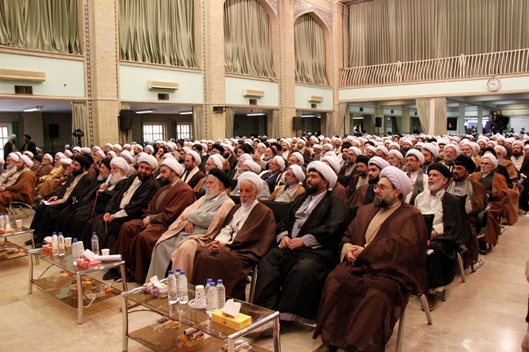 &laquo;بستر سازی مساجد در تحقق گام دوم انقلاب&raquo; شعار سال ۹۸ امور مساجد است