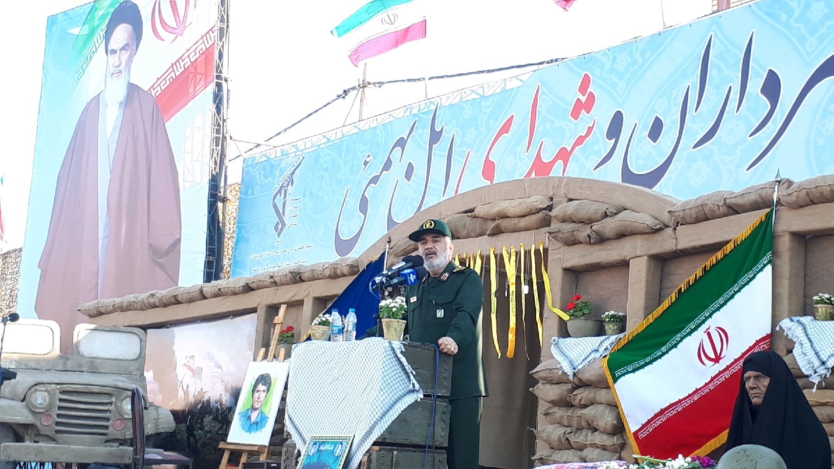 شهیدان ما فرهنگ مقاومت را به کشور&zwnj;های دیگر انتقال دادند/ نبض&zwnj; آل سعود، آمریکا، رژیم صهیونستی به کندی می&zwnj;تپد