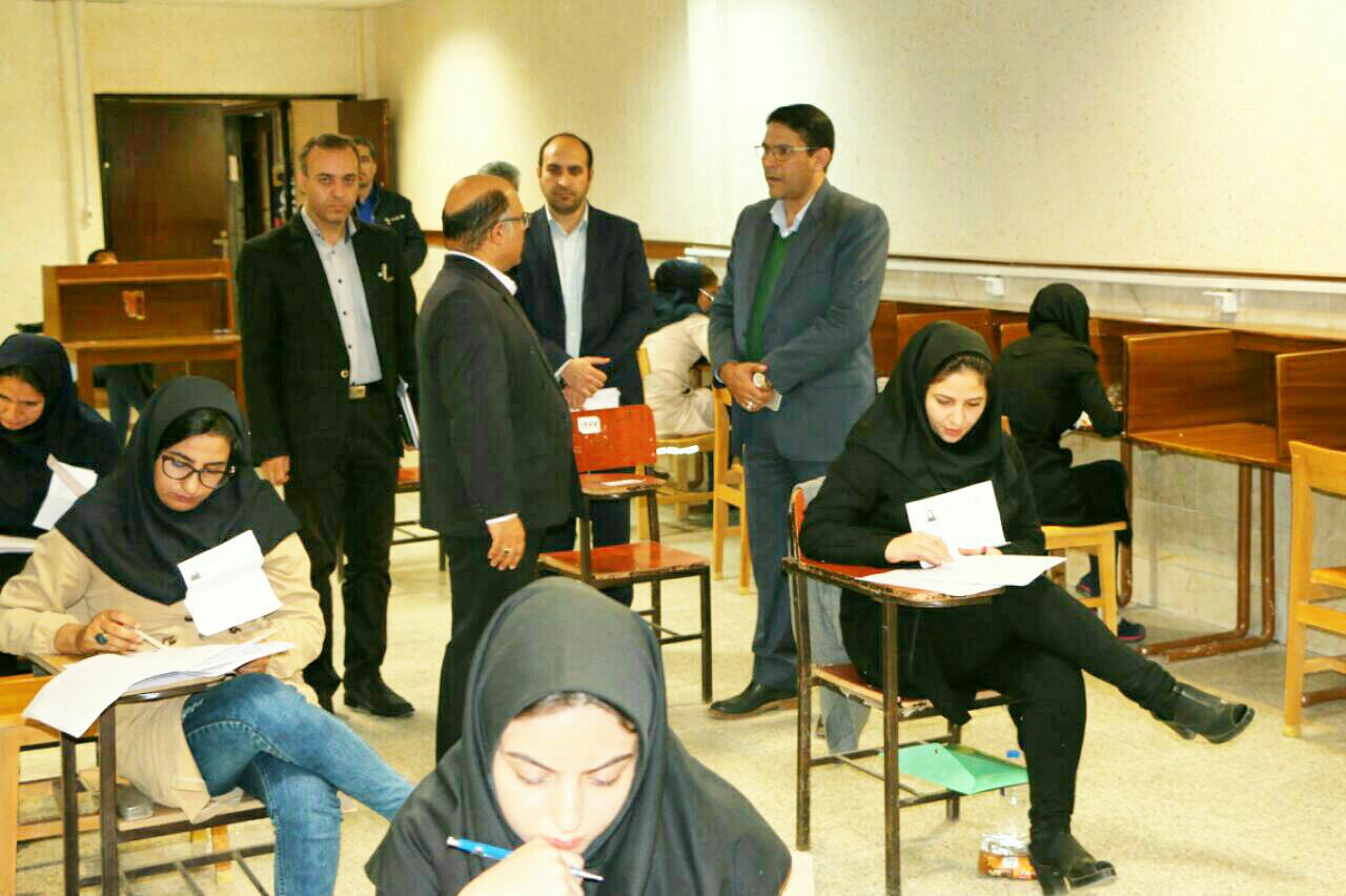 رقابت بیش از ۸ هزار داوطلب در آزمون استخدامی دستگاه&zwnj;های اجرایی کرمان