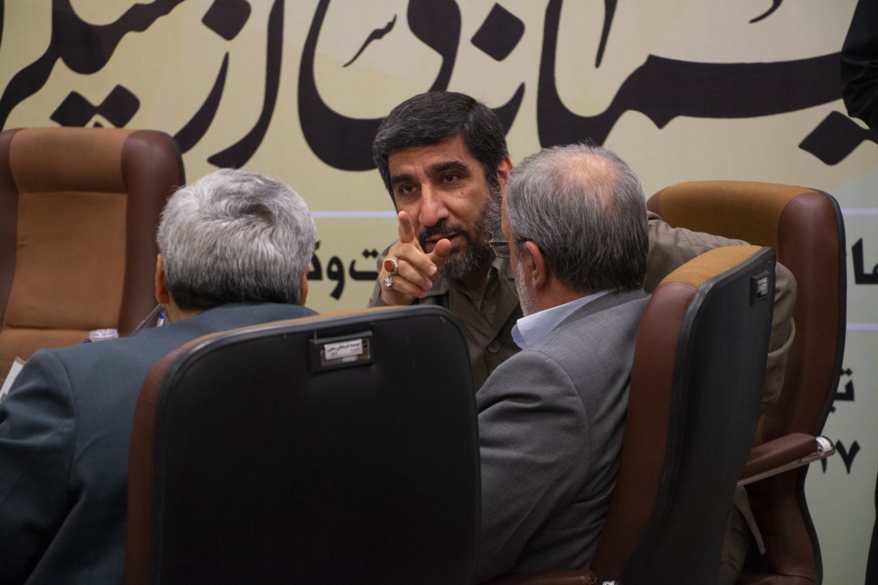 مداحان نسبت به تقویت بنیان خانواده اهتمام جدی داشته باشند