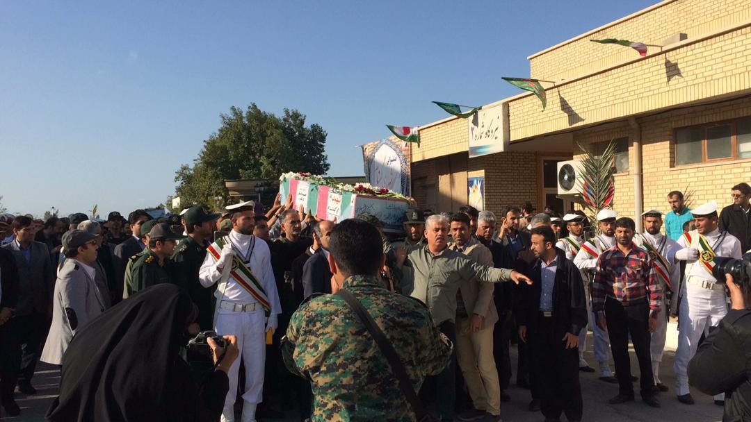 استقبال از سه شهید خوشنام در بوشهر