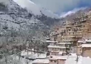 چهره زمستانی روستای پلکانی گلین + فیلم