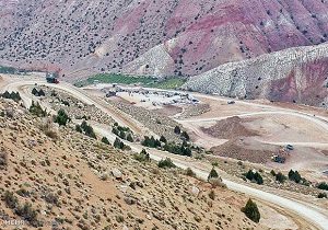 معدن بوکسیت تاش شاهرود تا حصول نتیجه قانونی تعطیل اعلام می‌شود