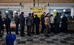 توزیع گوشت تنظیم بازار در میادین میوه و تره بار و فروشگاههای زنجیره&zwnj;ای متوقف شد