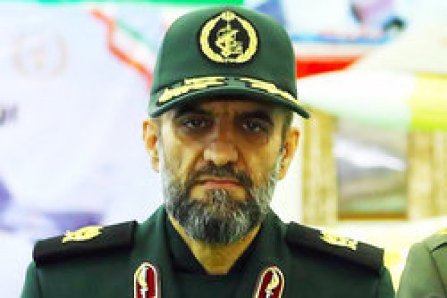 دشمن قصد داشت در منطقه خاور میانه آقایی کند