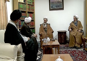 توسعه علوم حوزوی بین خواهران از مواهب انقلاب اسلامی است