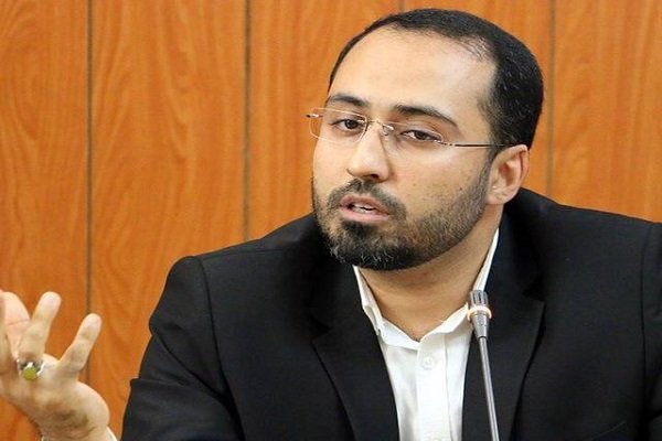 سفر روحانی به بغداد میتواند منجر به کاهش نفوذ آمریکا شود/ شرایط خاص منطقهای و بین المللی برای ایران و عراق سفر روحانی را خاص کرده است/ دو کشور نیازمند تعمیق روابط هستند سفر روحانی به بغداد میتواند منجر به کاهش نفوذ آمریکا شود/ شرایط خاص منطقهای و بین المللی برای ایران و عراق سفر روحانی را خاص کرده است/ دو کشور نیازمند تعمیق روابط هستند