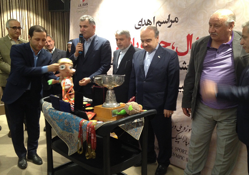 یادبود&zwnj;های قهرمانان به موزه المپیک و پارالمپیک اهدا شد