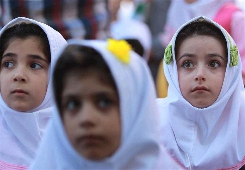 انحراف؛ برنامه ویژه مدرسه را تهدید می‌کند
