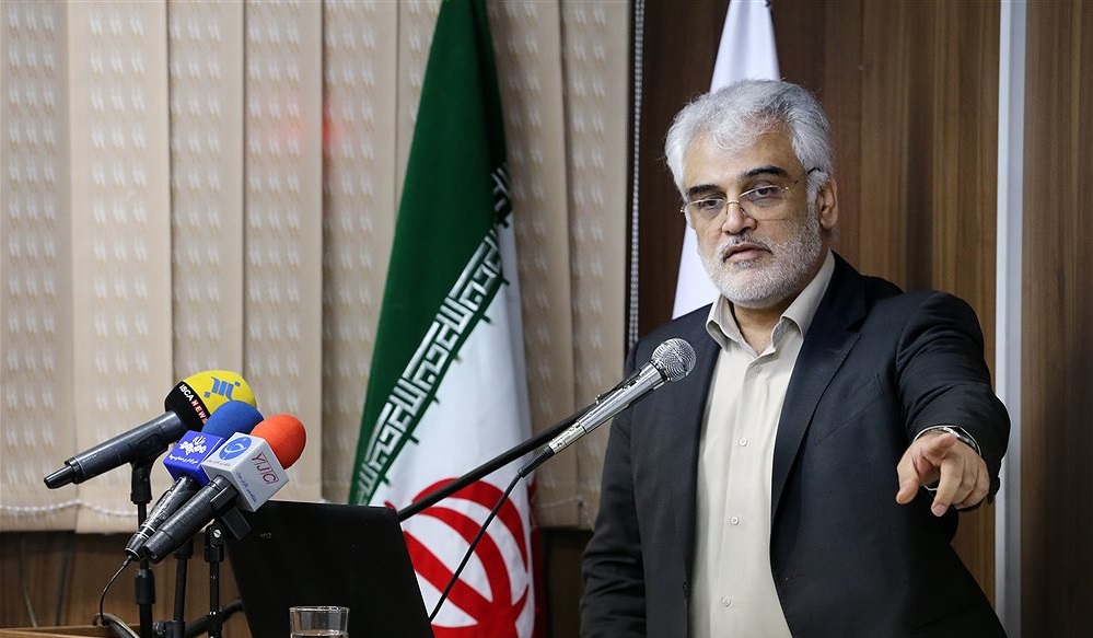 توجه به رویکردهای ترجمه&zwnj;ای رشدی ندارد