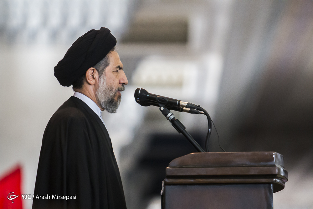 نیرو‌های مسلح کشور نماد مقاومت و اقتدار اسلامی در تمام جهان هستند