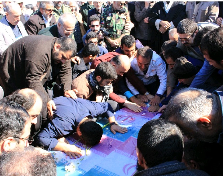 خاکسپاری پیکر ۲ شهید گمنام در حوزه علمیه رشت