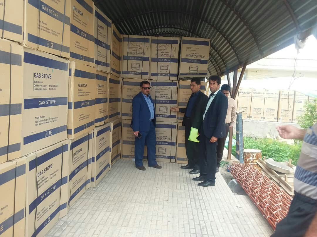 کشف میلیارد‌ها ریال لوازم خانگی احتکار شده در یک منزل مسکونی در جیرفت