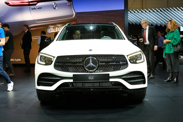 نمایشگاه ژنو ۲۰۱۹ | فیس&zwnj;لیفت شاسی&zwnj;بلند مرسدس GLC رونمایی شد