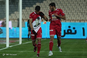 بازی تیم‌های فوتبال سپیدرود - پرسپولیس یک روز به تاخیر می‌افتد