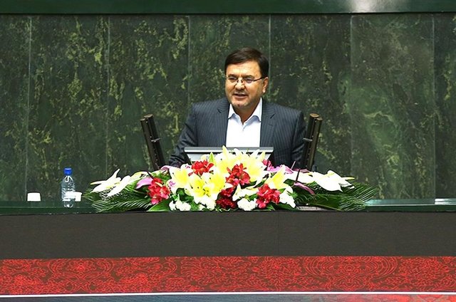 نعمتی: مجلس تصمیمی درباره گرانی خودورو نگرفته است/ لاریجانی: کمیسیون صنایع هرچه سریعتر برای حل این موضوع جلسه&zwnj;ای تشکیل دهد