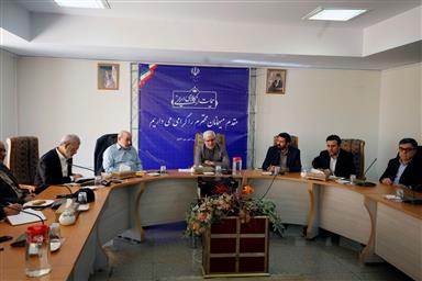 تبیین لایحه قانون جدید احزاب در هم اندیشی معاونت سیاسی وزارت کشور با خانه احزاب/ عرف: راهی که کشور را به مقصد می&zwnj;رساند تعامل و گفتگو است