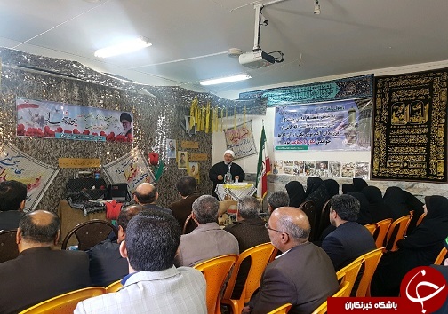 برگزاری یادواره&zwnj;ی شهدا در دبیرستان شهیده طوبی تاجریزی