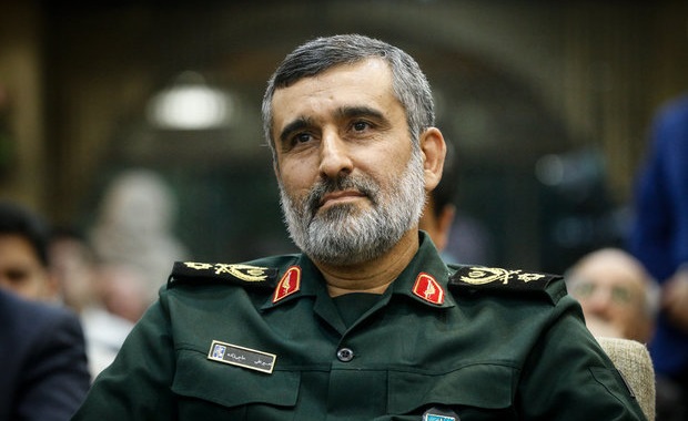 سردار حاجی&zwnj;زاده دریافت نشان ذوالفقار را به فرمانده نیروی قدس سپاه تبریک گفت