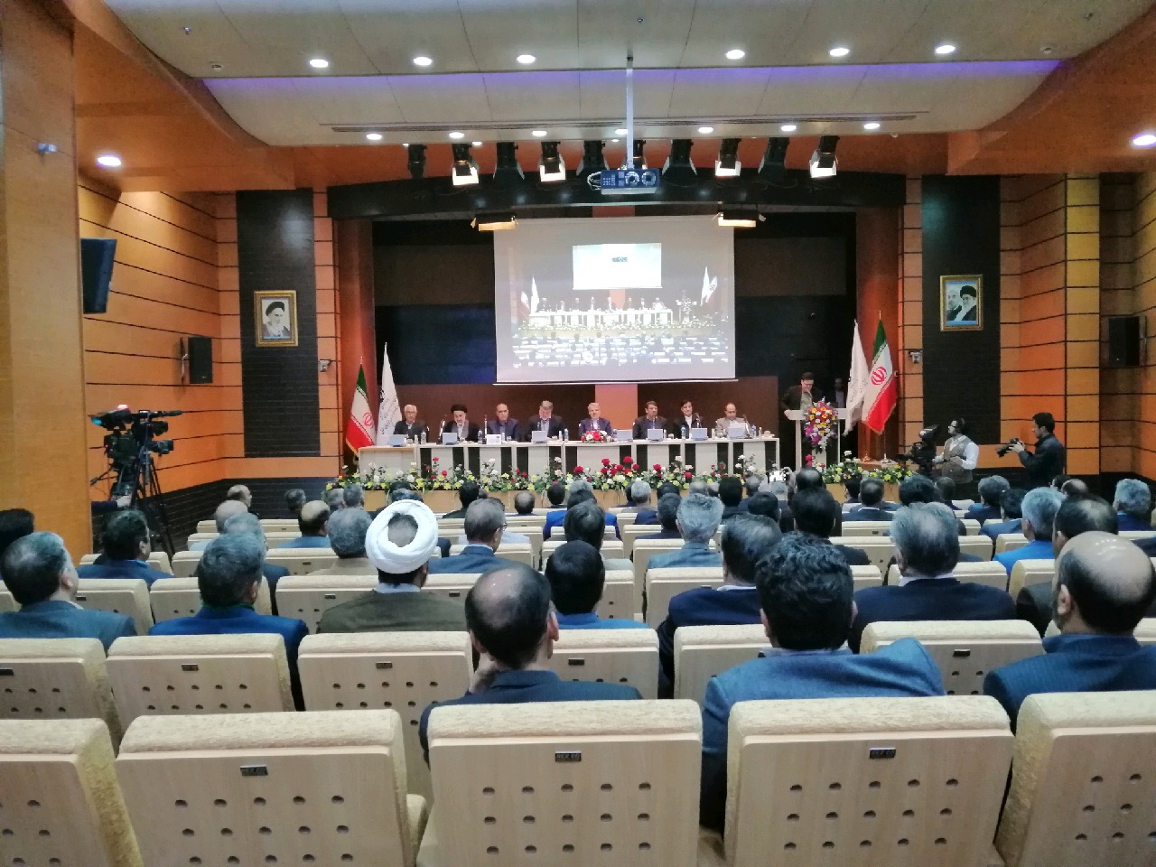 جلسه شورای برنامه ریزی و توسعه خراسان جنوبی با حضور نوبخت