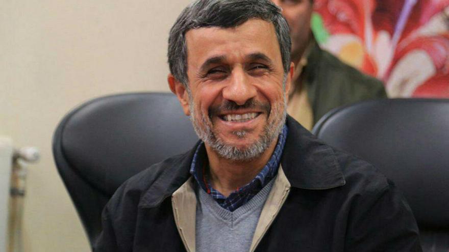 احمدی نژاد: استقلال از تیم حریف بهتر بود/ جو ورزشگاه آزادی عالی بود