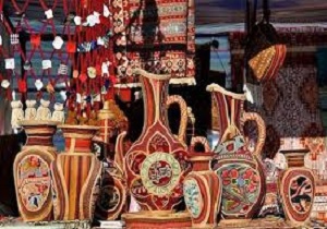 برپایی نمایشگاه صنایع دستی نوروزانه در قروه