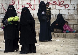عراق آماده پذیرش ۲۰ هزار زن و کودک اعضای گروه تروریستی داعش از سوریه