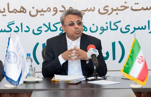 طرح جامع وکالت اسید پاشی به عدالت است / همایش سراسری کانون&zwnj;های وکلا در یزد