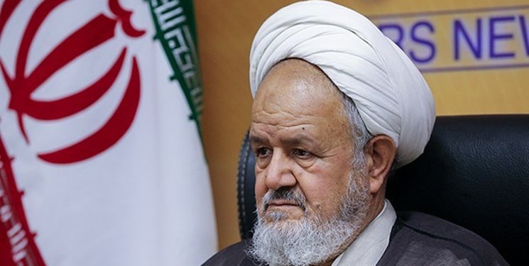 حجت&zwnj;الاسلام سعیدی دریافت نشان ذوالفقار را به سرلشکر سلیمانی تبریک گفت