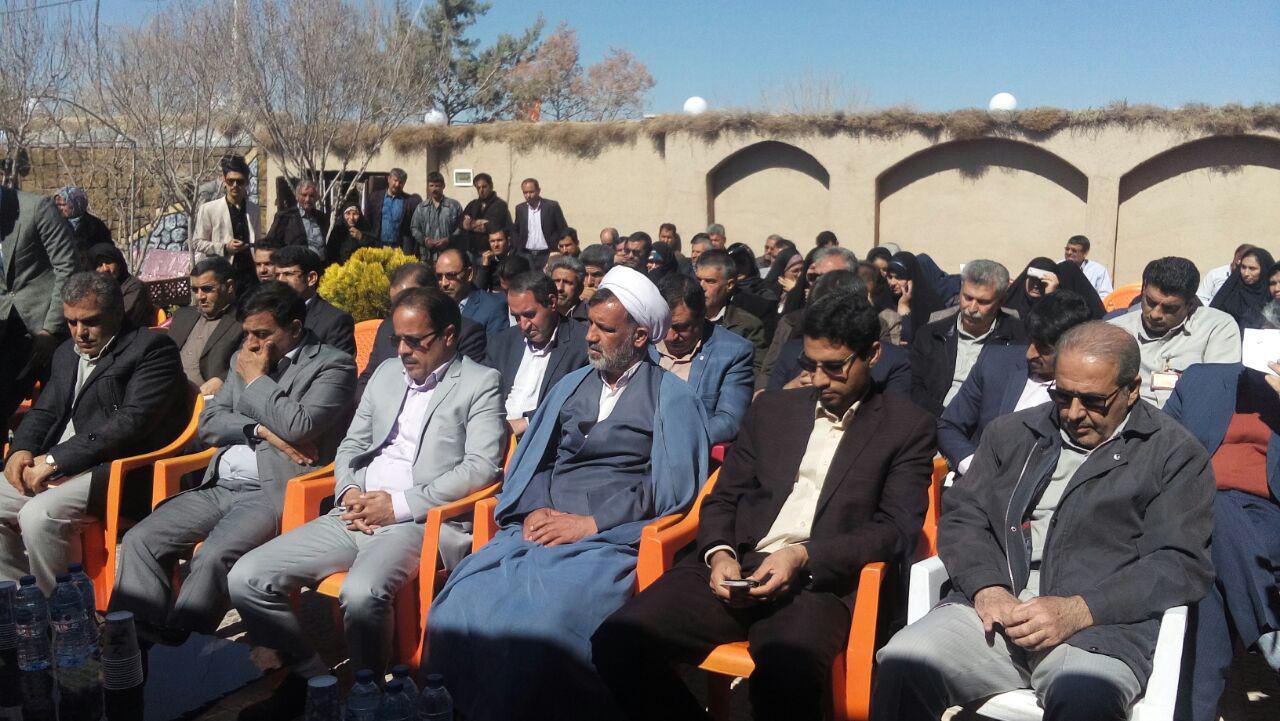رونمایی از طرح های مرکز توسعه کسب و کار شهربابک