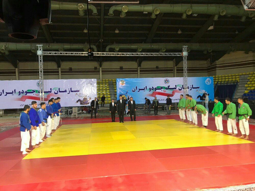 تیم بیمه کوثر قهرمان لیگ برتر کوراش کشور شد