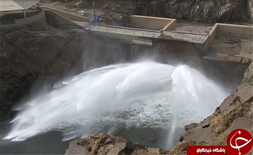 رهاسازی آب به سمت دریاچه ارومیه از سر گرفته می شود
