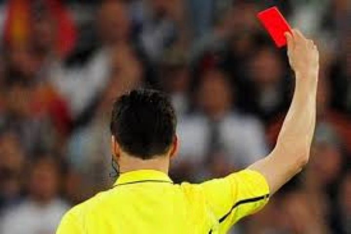 کمک داور بازی تیم&zwnj;های سپیدرود و پرسپولیس تغییر کرد