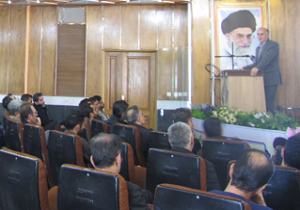 ممنوعیت فروش میوه‌های خارج از طرح تنظیم بازار در غرفه‌ها/ وزن سبد میوه از کل وزن میوه کسر شده است