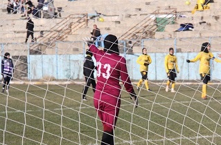 دست خالی ملوان در اصفهان و برد پرگل ذوب‌آهن در بوشهر