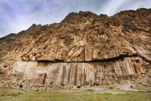 به کرمانشاه گهواره تمدن شهر سنگ و آب خوش آمدید