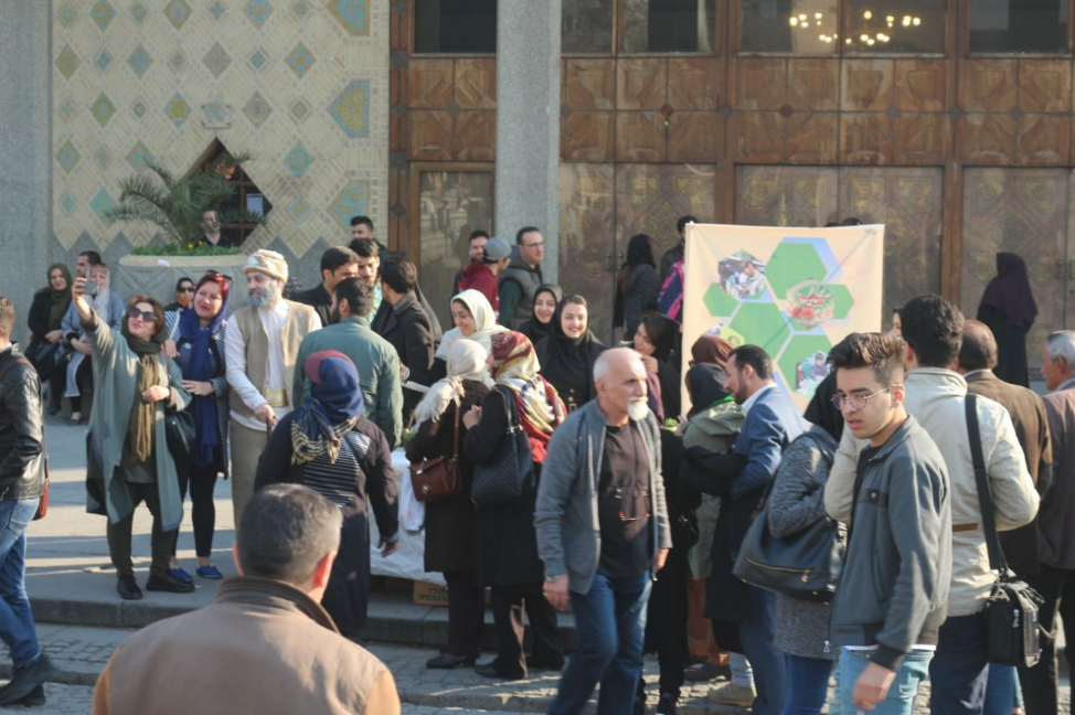 عیدی عمو نوروز به دست تهرانی&zwnj;ها رسید +تصویر