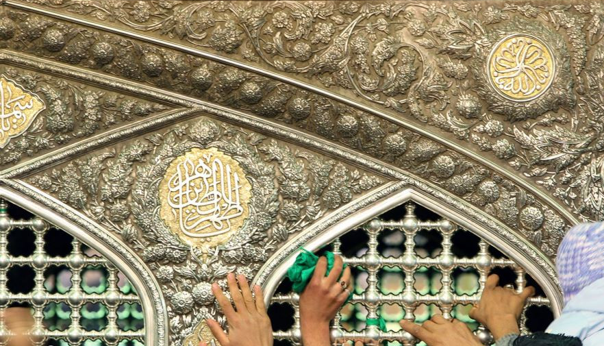 یار در خانه و ما گرد جهان می&zwnj;گردیم
