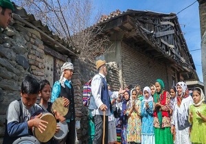 رسم دیدنی و ماندگار مازندرانی ها در آستانه نوروز  + فیلم